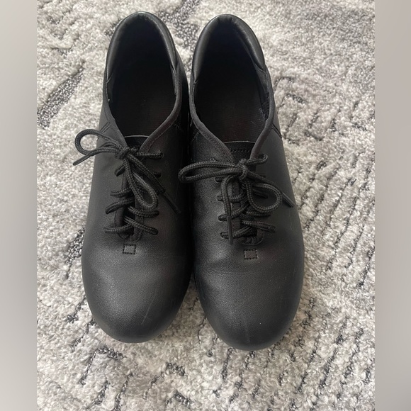 Theatricals Tap shoes adult size 5 - Picture 1 of 4